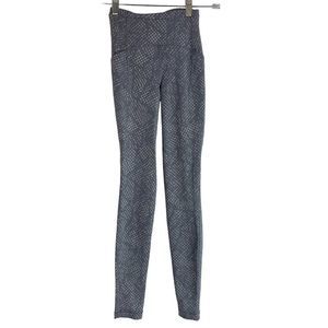 Womens Lululemon Swift speed Tight Running Leggings Size 0 HR Luxtreme 6152
